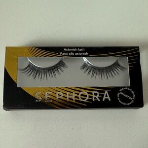 Sephora Astonish Lash Falsies Eyelash Set With Glue NEW in Box
